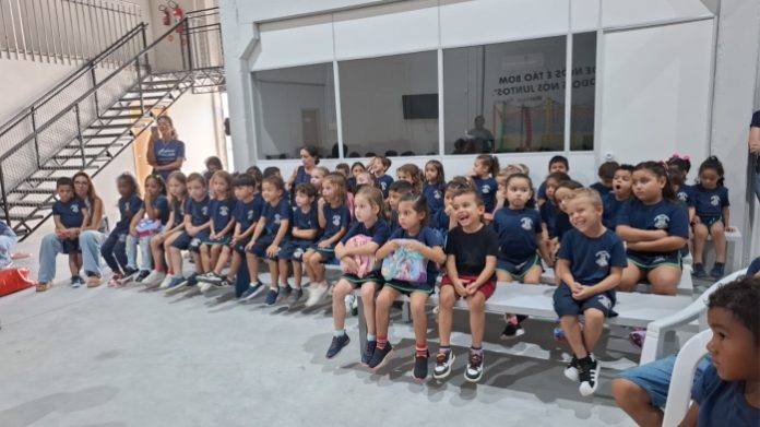 Porto Belo promove ação educativa sobre autismo com crianças da rede municipal