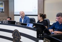 Câmara de Itapema vota projeto que altera cálculo de esgoto em imóveis comerciais nesta terça-feira