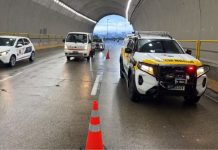Acidente fatal no Túnel Antonieta de Barros mobiliza equipes e provoca lentidão em Florianópolis