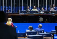 Comissão do Senado aprova reajuste histórico para médicos e dentistas e proposta segue para nova etapa