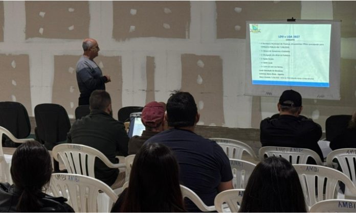 Moradores do Ilhota participam da construção do orçamento de Itapema para 2027
