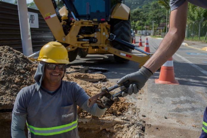 Obras de saneamento interditam acesso ao Morro da Linguiça neste sábado em Itapema