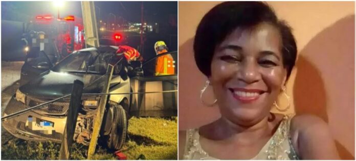 Mulher morre e duas ficam feridas após carro sair da pista e bater em poste em Laguna