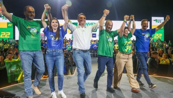 Pelo Estado 04-08_ PL e PSD oficializam seus candidatos ao Governo de Santa Catarina
