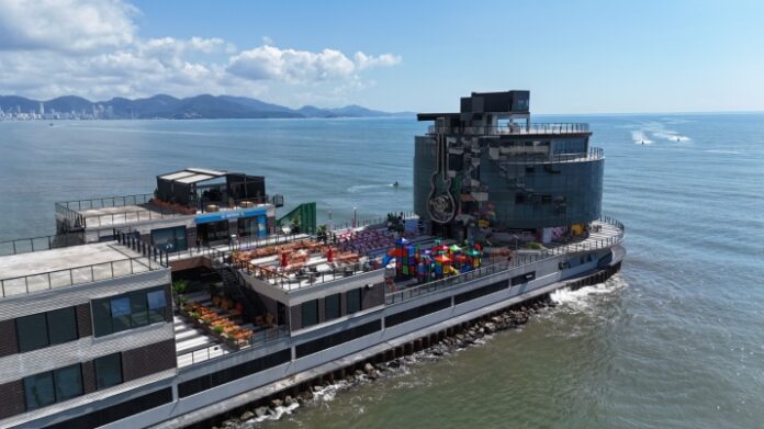 Turismo promove visita técnica ao Píer Oporto para profissionais da hotelaria