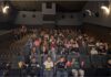 Doce Cuidar proporciona tarde de cinema para crianças e adolescentes de Itapema